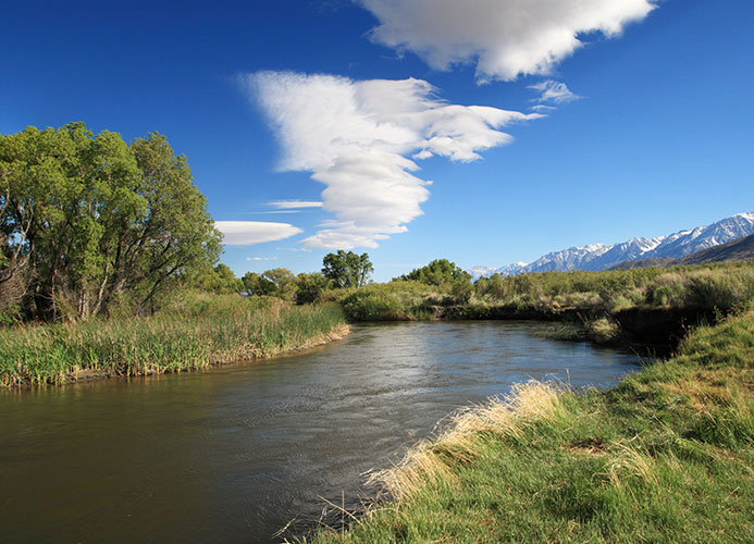 picture of owens river