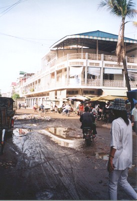 Pic of Phnom Penh street