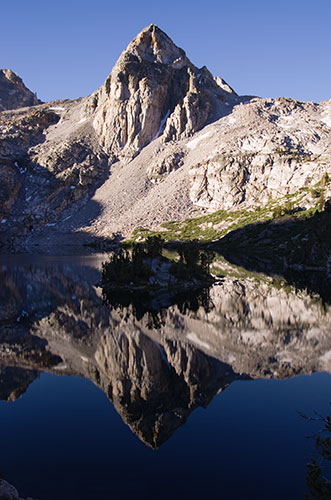 picture of rae lakes
