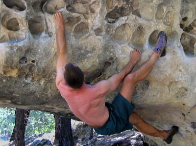 picture of bouldering at priest draw 