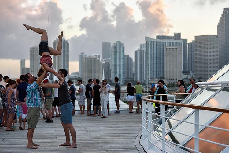 picture of YogaSlackers cruise
