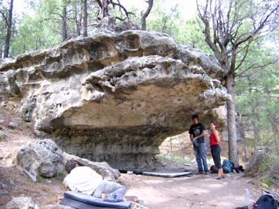 picture of bouldering at priest draw 