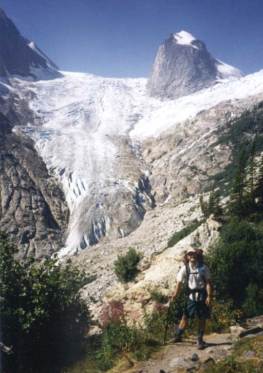 picture of hiking into the Bugs 