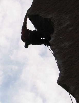 picture of Chain Reaction throw