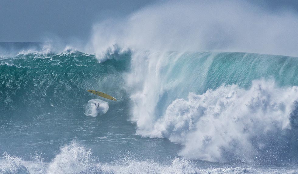 picture of surfer