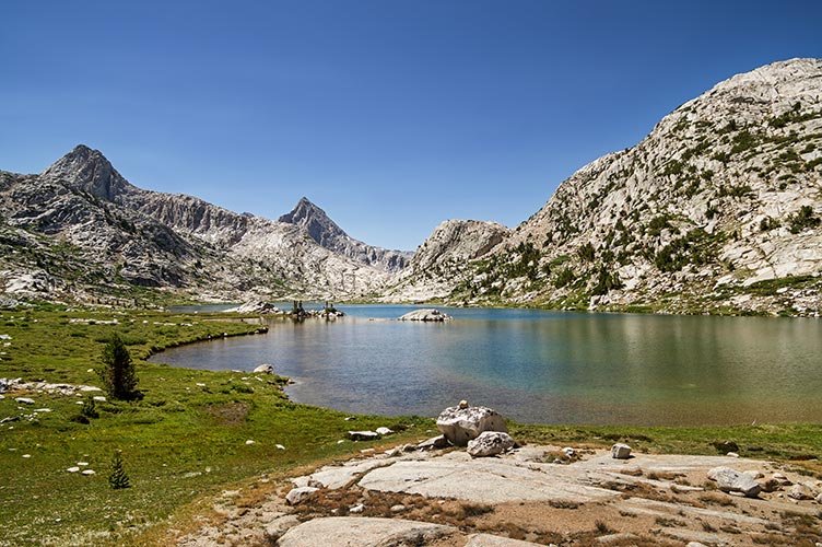 picture of lake
