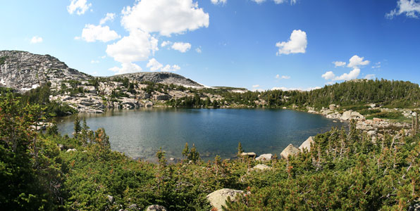picture of lake