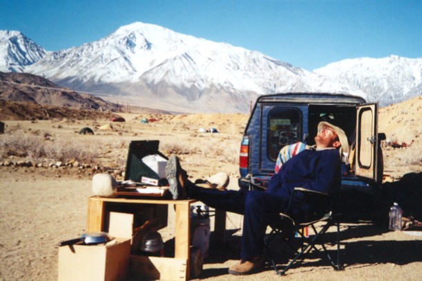 picture of man at the office 