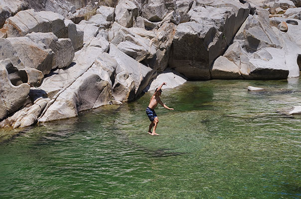 picture of slackline
