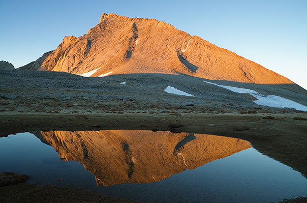 picture of Mount Tyndall