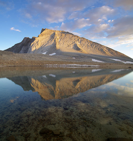 picture of Mount Tyndall