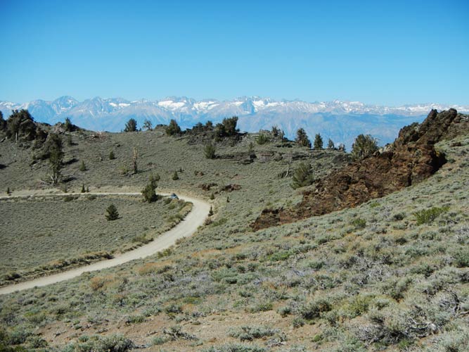 picture of white mountains