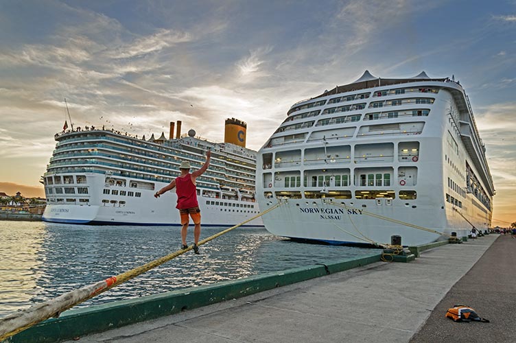 picture of YogaSlackers cruise